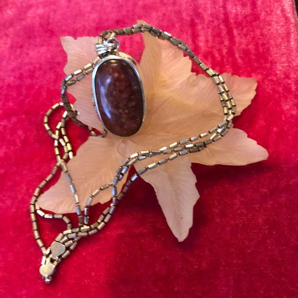 925 pendant brown like the cinnamon stone. Three strand necklace made in Italy … - Picture 2 of 9